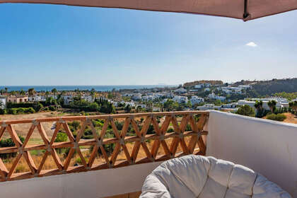 House for sale in Puerto Banús, Marbella, Málaga. 