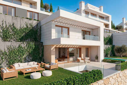 Reihenhaus zu verkaufen in Fuengirola, Málaga. 