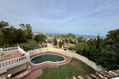 Cluster house for sale in Calahonda, Mijas, Málaga. 