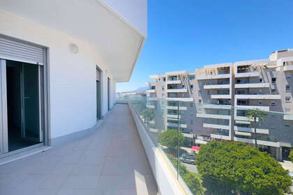Penthouse/Dachwohnung zu verkaufen in Nueva andalucia, Málaga. 
