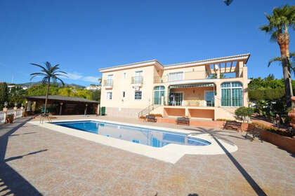 Reihenhaus zu verkaufen in Benalmádena, Málaga. 
