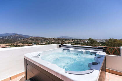 Apartment zu verkaufen in Benalmádena, Málaga. 