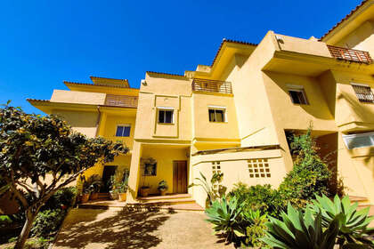 Haus zu verkaufen in Estepona, Málaga. 
