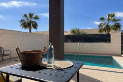 Chalet Adosado venta en Rojales, Alicante. 