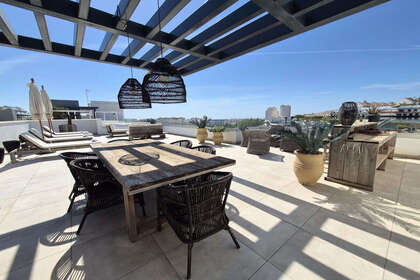 Apartamento venda em Estepona, Málaga. 