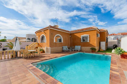Reihenhaus zu verkaufen in Ciudad Quesada, Rojales, Alicante. 
