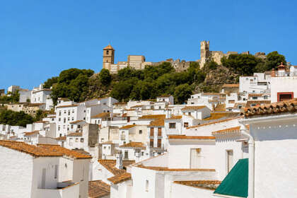 Rijtjeshuizen verkoop in Casares, Málaga. 