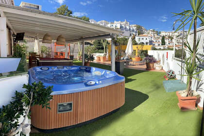 Penthouses verkoop in Nerja, Málaga. 