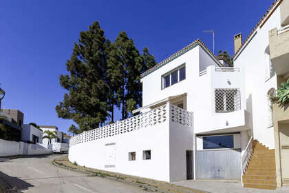 Reihenhaus zu verkaufen in Marbella, Málaga. 