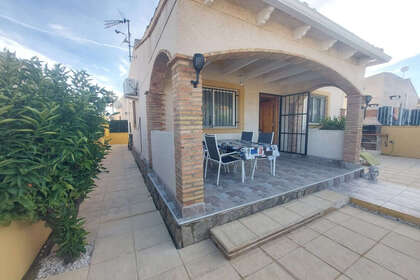 Reihenhaus zu verkaufen in Polop, Alicante. 