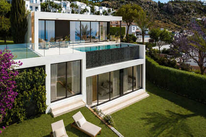 Reihenhaus zu verkaufen in Torremuelle, Benalmádena, Málaga. 
