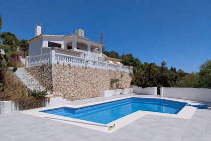 Reihenhaus zu verkaufen in Benalmádena, Málaga. 