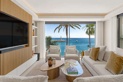 Apartment zu verkaufen in Puerto Banús, Málaga. 