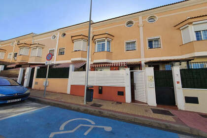 Haus zu verkaufen in Churriana, Málaga. 