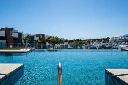 Apartment for sale in Puerto de Cabopino, Marbella, Málaga. 