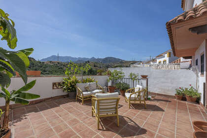 Haus zu verkaufen in Marbella, Málaga. 
