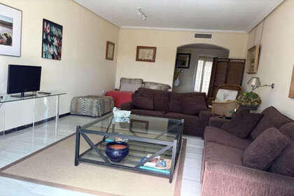 Apartment zu verkaufen in Puerto Banús, Málaga. 