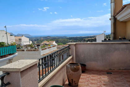 Reihenhaus zu verkaufen in Nucia (la), Alicante. 