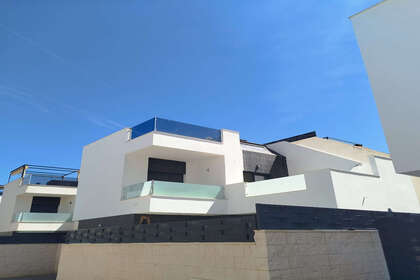 Reihenhaus zu verkaufen in Benijófar, Alicante. 