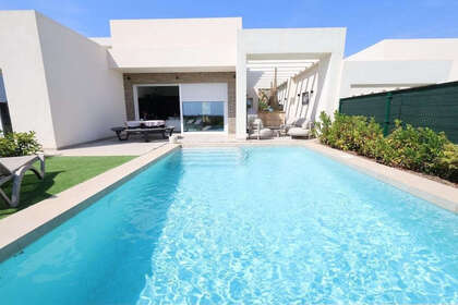 Chalet Adosado venta en Algorfa, Alicante. 