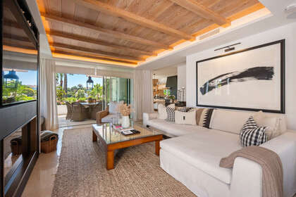 Apartment for sale in Puerto Banús, Marbella, Málaga. 