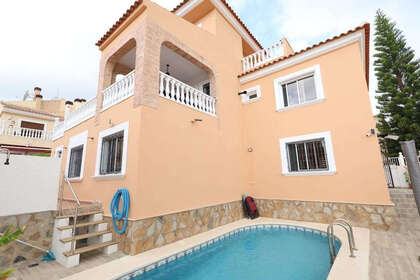 Chalet Adosado venta en San Miguel de Salinas, Alicante. 