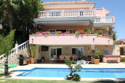 Cluster house for sale in Calahonda, Mijas, Málaga. 