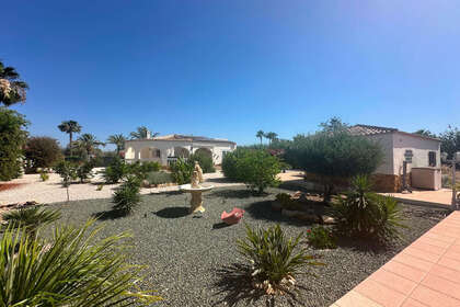 Townhouse vendita in Catral, Alicante. 