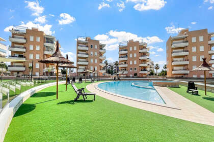 Apartamento venta en Marina, La (Urbanizacion), Alicante. 