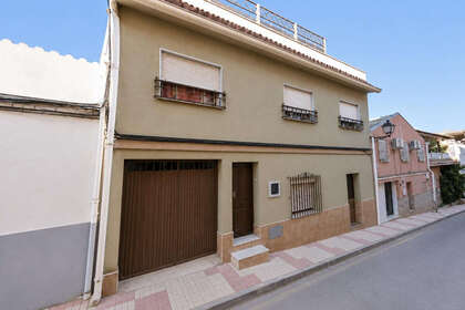 Casa venta en Los Pacos, Fuengirola, Málaga. 