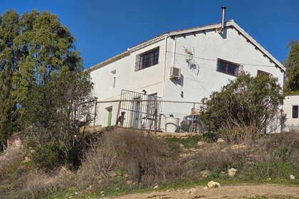 Ranch for sale in Pizarra, Málaga. 