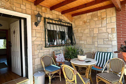 Chalet Adosado venta en Nucia (la), Alicante. 