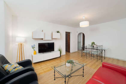 Apartamento venta en Los Pacos, Fuengirola, Málaga. 