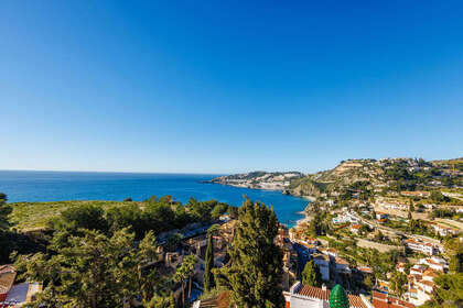 Chalet Adosado venta en Almuñécar, Granada. 