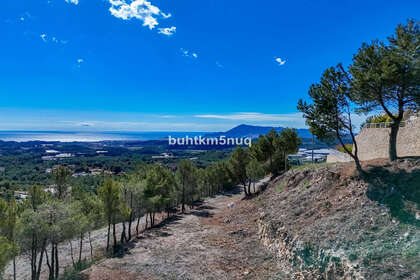 Parcela/Finca venta en Callosa d´En Sarrià, Alicante. 