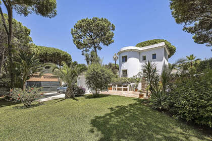 Chalet Adosado venta en Marbella, Málaga. 