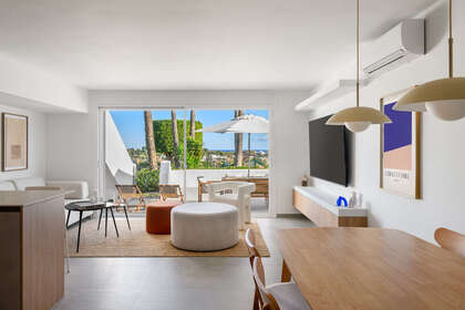 Apartamento venta en El Paraiso, Estepona, Málaga. 