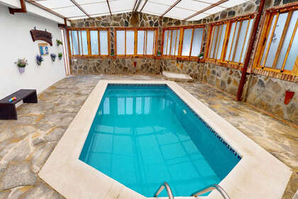 Townhouse vendita in Sayalonga, Málaga. 