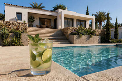 Chalet Adosado venta en Elviria, Marbella, Málaga. 