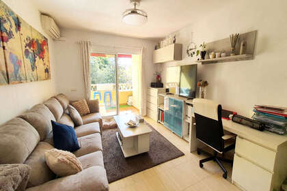 Apartamento venta en Los Pacos, Fuengirola, Málaga. 