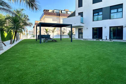 Apartment for sale in Torremolinos, Málaga. 