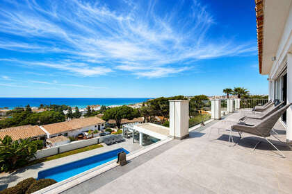 Chalet Adosado venta en Cala Del Moral, La, Málaga. 