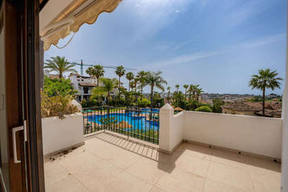 Huse til salg i El Paraiso, Estepona, Málaga. 