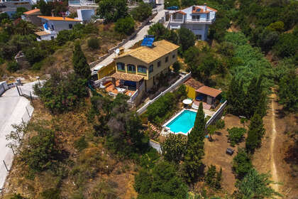 Klynge huse til salg i Torreblanca, Fuengirola, Málaga. 