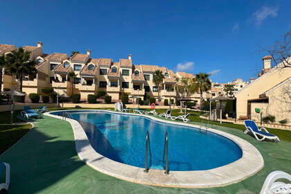 Appartementen verkoop in Dehesa de Campoamor, Alicante. 