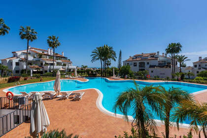 Apartment for sale in Puerto Banús, Marbella, Málaga. 