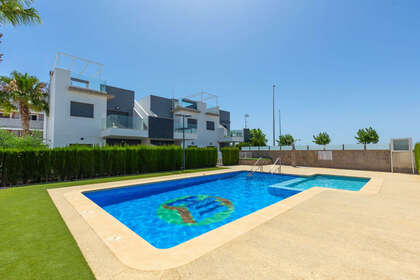 Apartamento venda em Pilar de la Horadada, Alicante. 