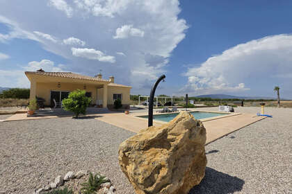 Townhouse vendita in Pinoso, Alicante. 
