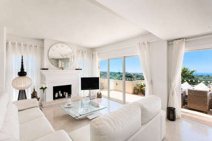 Apartment for sale in Elviria, Marbella, Málaga. 