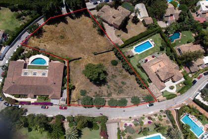Plot for sale in Nagüeles, Marbella, Málaga. 